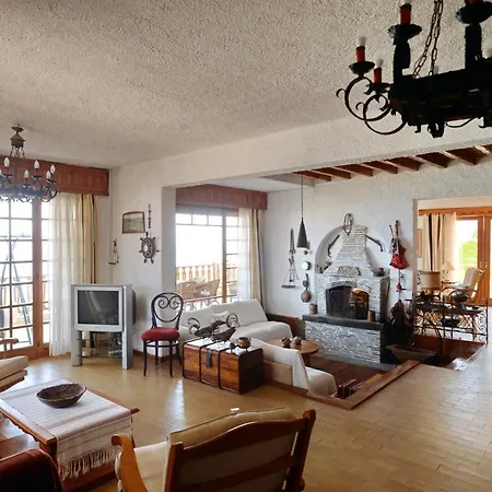 Antorina Grande Beachfront House With Private Pool 度假居