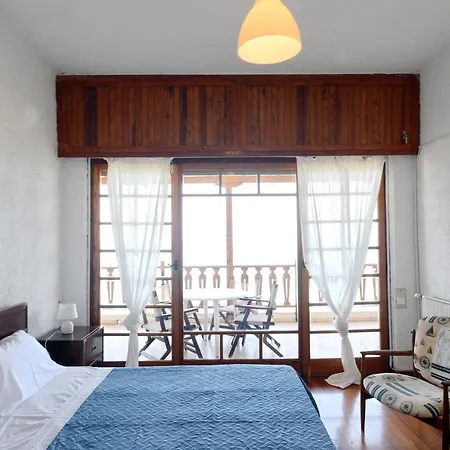 Antorina Grande Beachfront House With Private Pool Holiday home