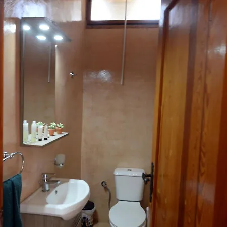 Antorina Grande Beachfront House With Private Pool Casa vacanze *