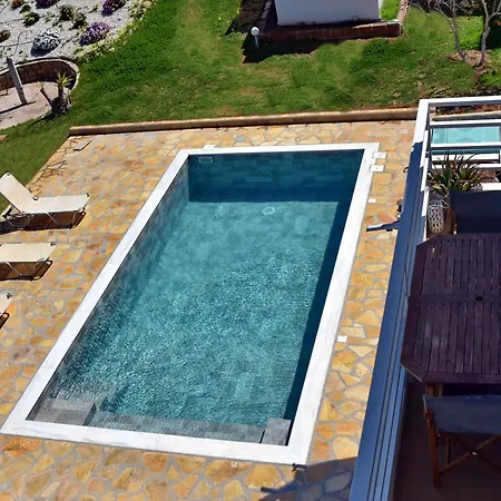 Σπίτι διακοπών Antorina Grande Beachfront House With Private Pool *