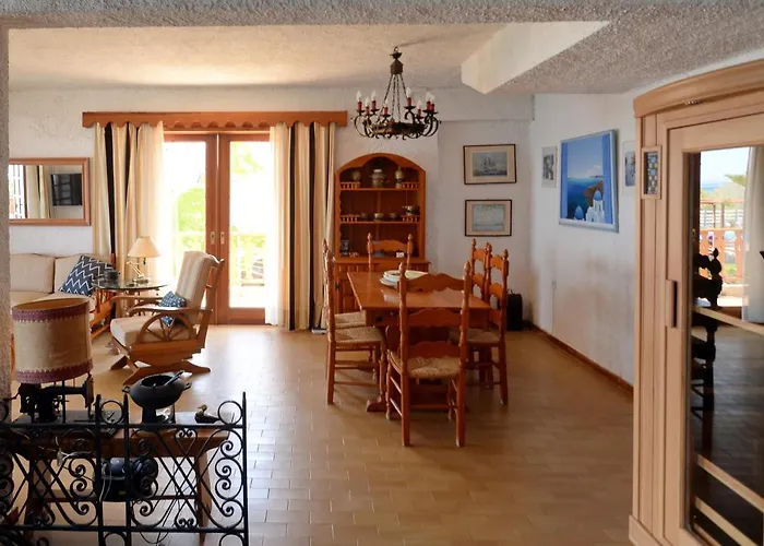 Antorina Grande Beachfront House With Private Pool Kamari (Corinthia)