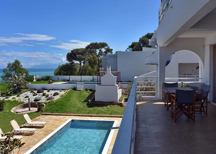 Antorina Grande Beachfront House With Private Pool